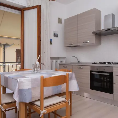 Lejlighed S173 - Sirolo, Ampio Trilocale Comodo Ai Servizi Sx