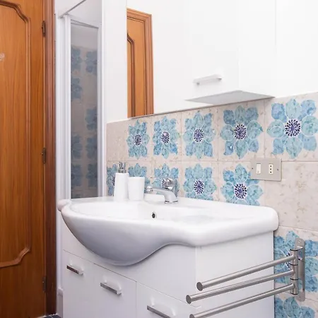 Lejlighed S173 - Sirolo, Ampio Trilocale Comodo Ai Servizi Sx